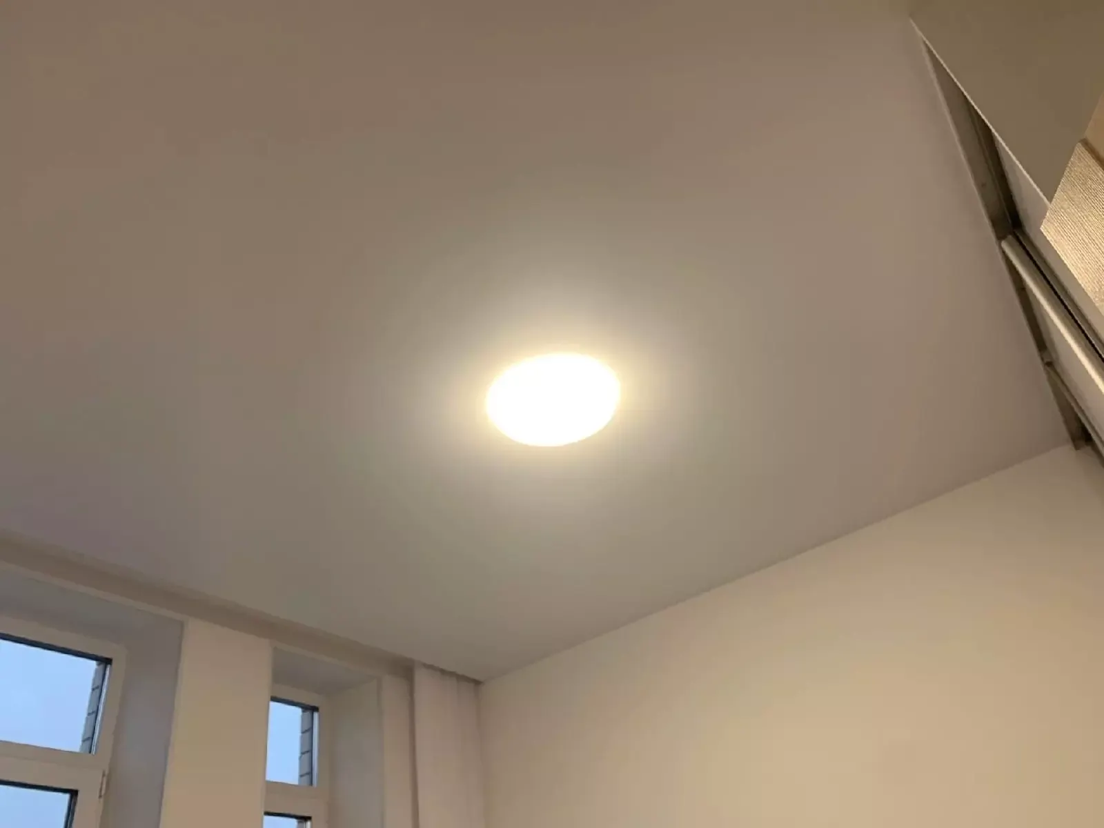 Натяжной потолок ПВХ в спальню — Геленджик, Крымская, 19к, фото 3